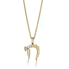 Chai Pendant in Yellow Gold