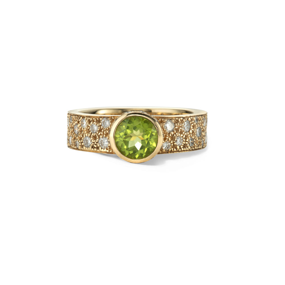 Grace Ring with Peridot